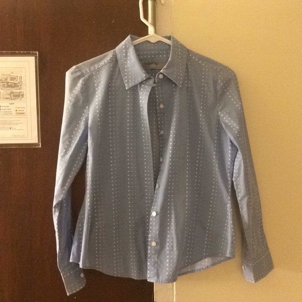 Liz Claiborne shirt size 4